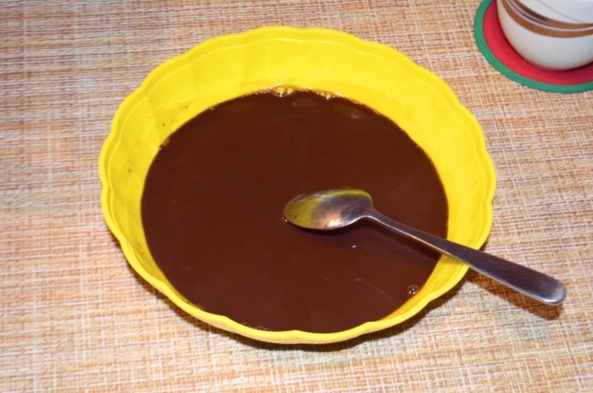 Шаг 3: Размешенное какао с сахаром и кипятком
